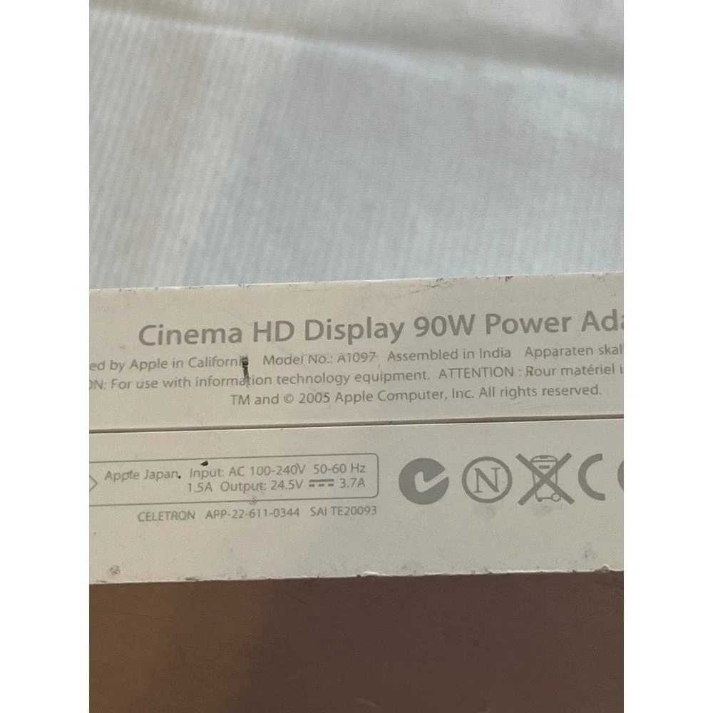 Apple Cinema HD Display 90W Power Adapter Model A1097 24.5V‎ 3.7A 661-0344 2005